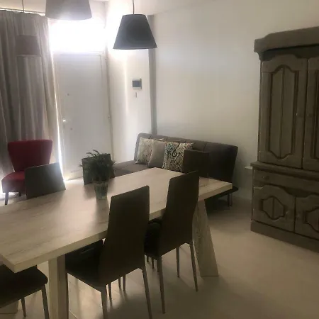 Apartment Chrystal Studio *