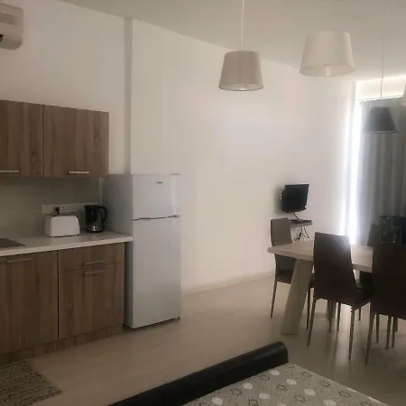 Апартаменты Chrystal Studio *